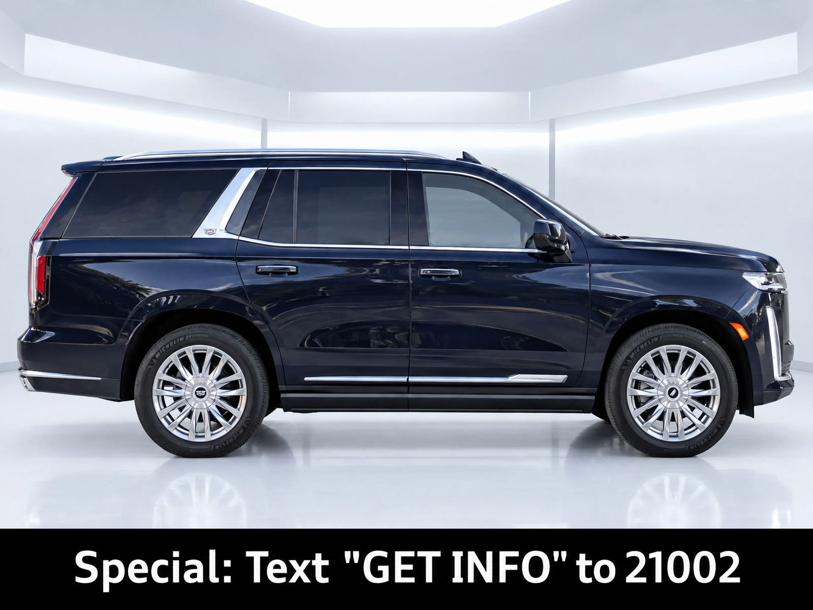 Used 2021 Cadillac Escalade Premium Luxury w/ Driver Assist Tech Package RWD image 8