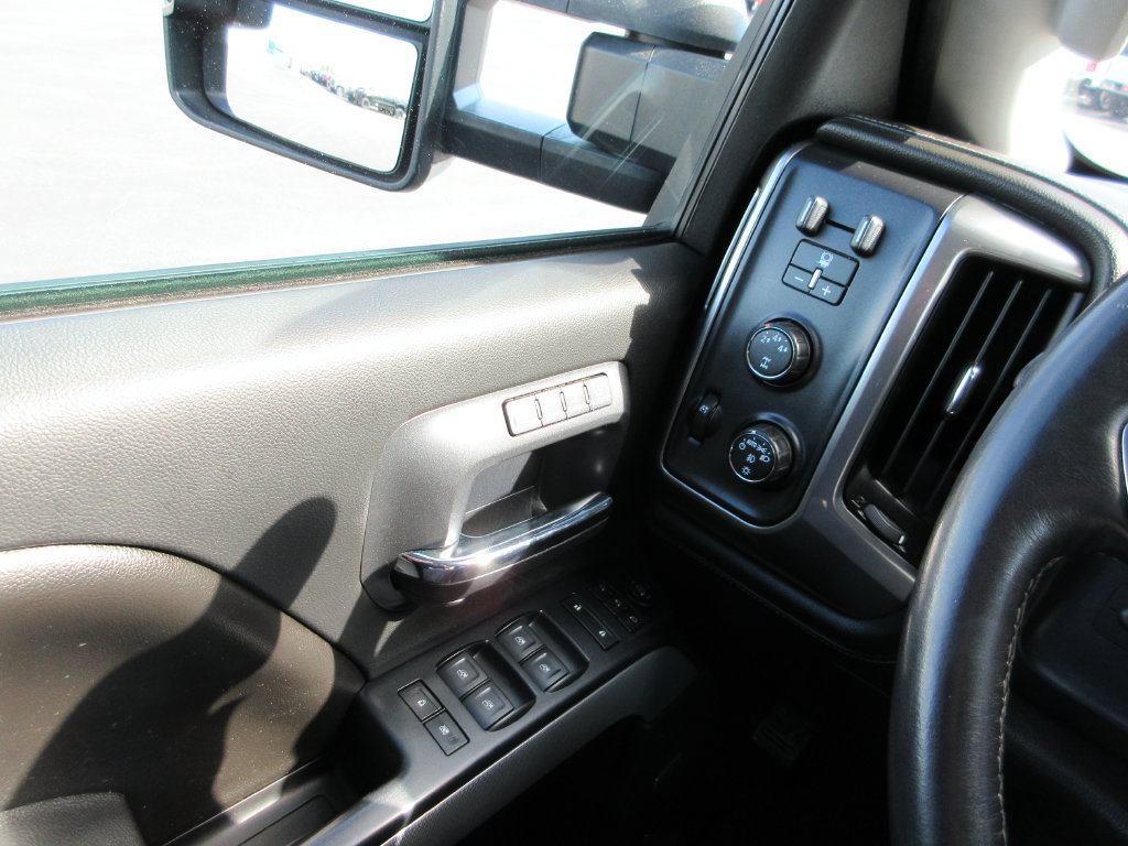 Certified 2016 Chevrolet Silverado 2500 LTZ w/ Duramax Plus Package AWD/4WD image 29