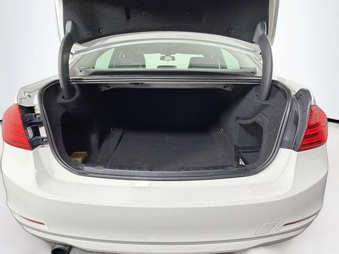Used 2014 BMW 320i xDrive Sedan AWD/4WD image 25