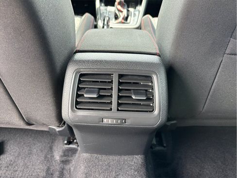 Used 2017 Volkswagen GTI S FWD image 31