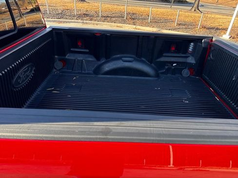 Used 2016 Ford F150 XLT w/ Equipment Group 302A Luxury image 27