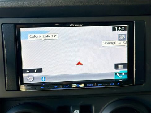 Used 2010 Jeep Wrangler Unlimited Sport image 29