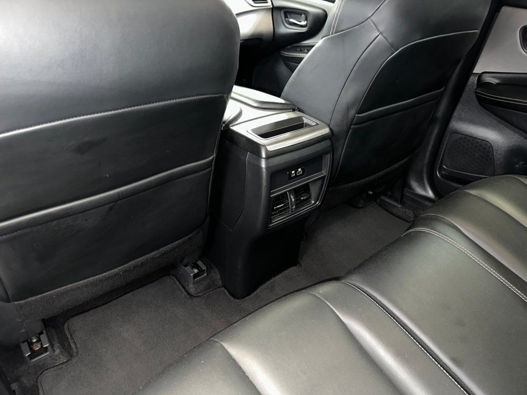 Used 2023 Nissan Murano SV FWD image 18