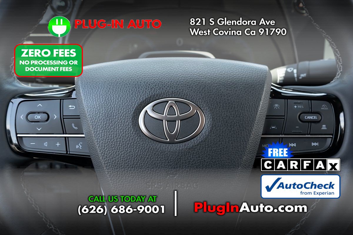 Used 2025 Toyota Mirai XLE RWD image 18