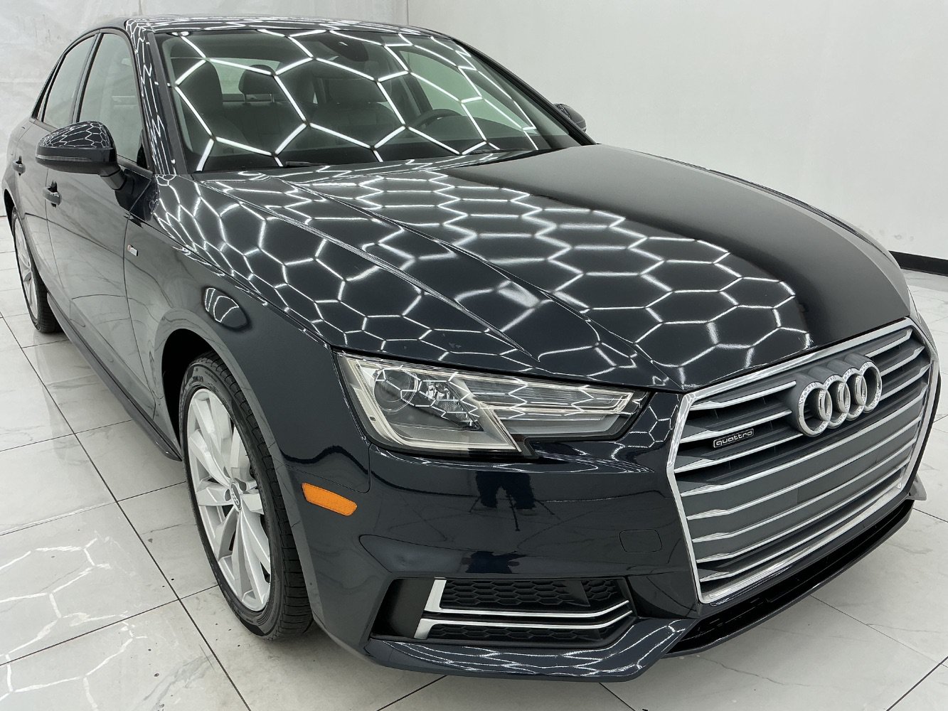 Used 2018 Audi A4 2.0T Premium AWD/4WD image 3