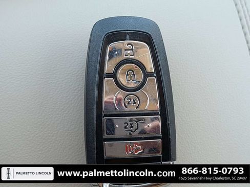 Used 2024 Lincoln Corsair Reserve w/ Equipment Group 201A AWD/4WD image 31