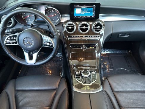 Used 2019 Mercedes-Benz C 300 Sedan image 3