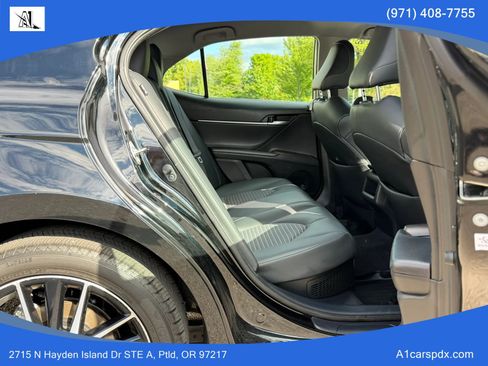 Used 2021 Toyota Camry SE FWD image 16