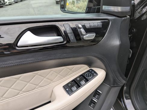 Used 2017 Mercedes-Benz GLS 450 4MATIC image 12