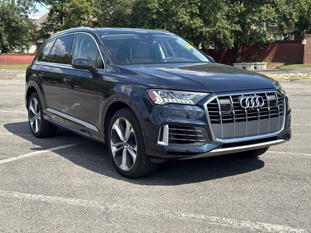 Used 2023 Audi Q7 3.0T Premium Plus w/ Premium Plus Package AWD/4WD image 3