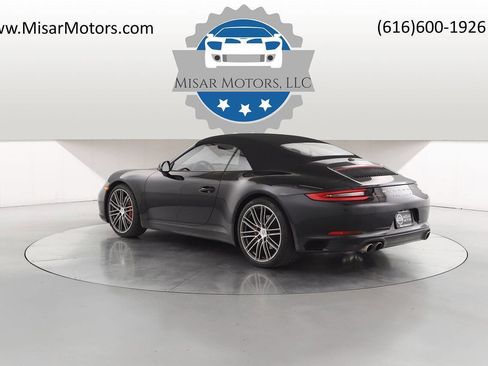 Used 2017 Porsche 911 Carrera S RWD image 14