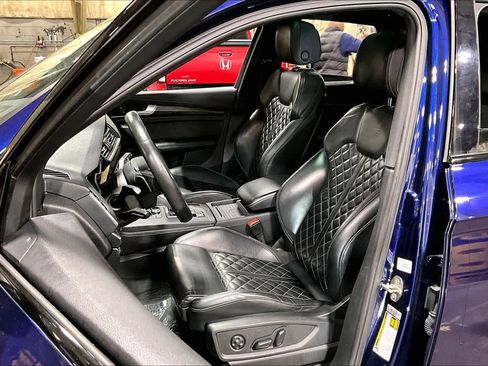 Used 2020 Audi SQ5 Premium Plus w/ Premium Plus Package image 7