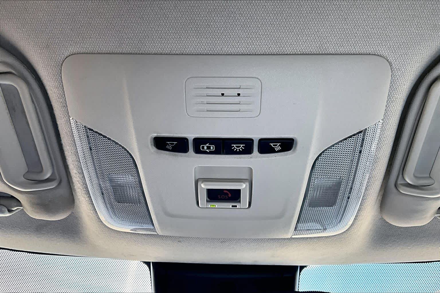 Used 2022 Toyota Corolla LE FWD image 35