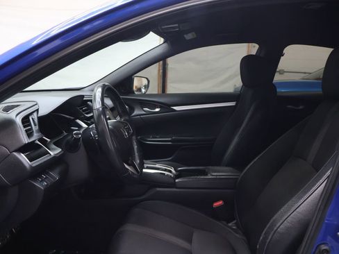 Used 2019 Honda Civic Sport image 16