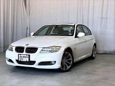 Used 2011 BMW 328i Sedan image 2