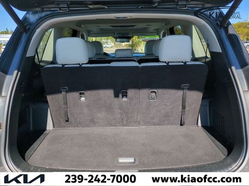 Certified 2020 Kia Telluride EX w/ Towing Package image 12