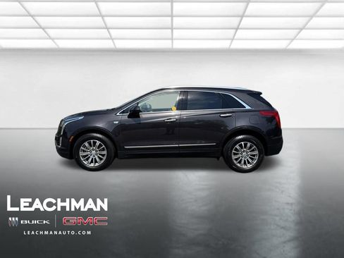 Used 2018 Cadillac XT5 Luxury w/ Driver Awareness Package FWD image 6