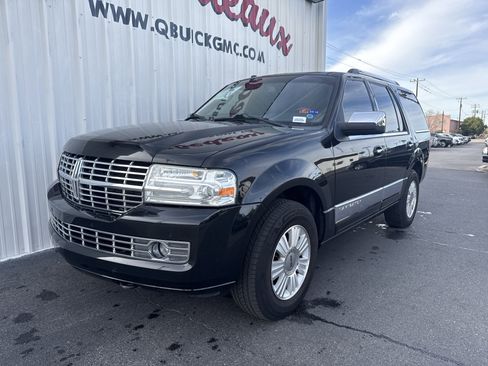 Used 2014 Lincoln Navigator 2WD image 7