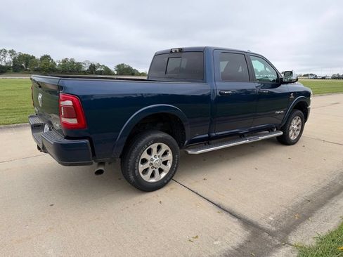 Used 2022 RAM 2500 Laramie AWD/4WD image 4