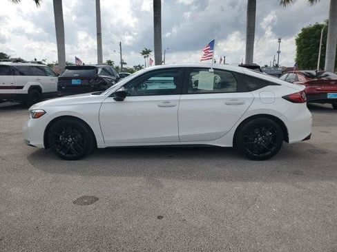Used 2025 Honda Civic Sport image 8