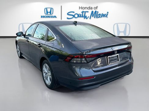 Used 2025 Honda Accord LX image 4