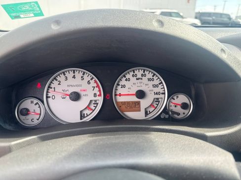 Used 2018 Nissan Frontier Desert Runner RWD image 11