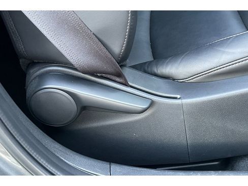 Certified 2024 MAZDA MAZDA3 s image 23