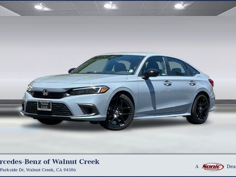 Used 2023 Honda Civic Sport image 1