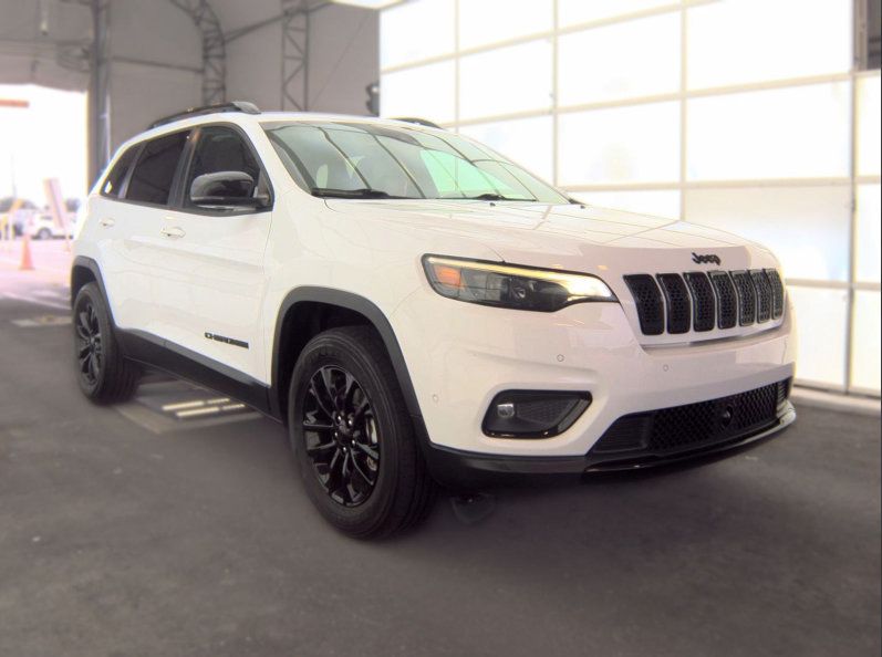 Used 2023 Jeep Cherokee Altitude Lux AWD/4WD image 1