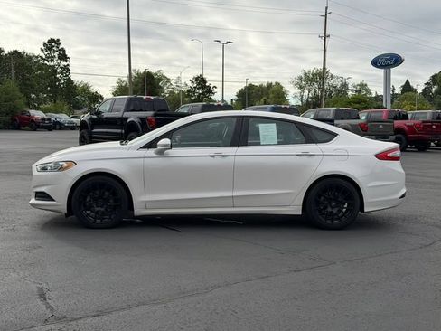 Used 2013 Ford Fusion SE FWD image 6