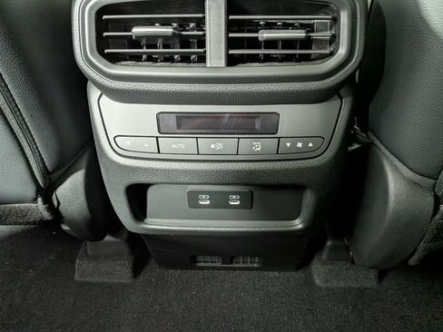 New 2026 Honda Pilot Touring image 27
