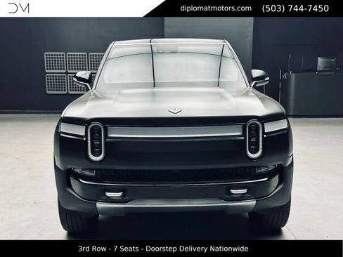 Used 2024 Rivian R1S Adventure AWD/4WD image 10