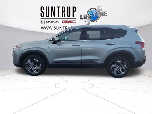 Used 2023 Hyundai Santa Fe SEL image 2