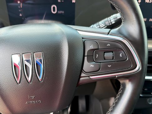 Used 2024 Buick Encore GX Sport Touring AWD/4WD image 20