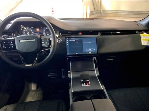 New 2026 Land Rover Range Rover Evoque Dynamic SE image 5