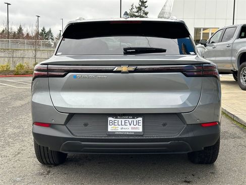 New 2026 Chevrolet Equinox EV LT image 4