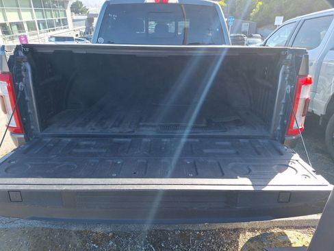 Used 2022 Ford F150 Lariat AWD/4WD image 9