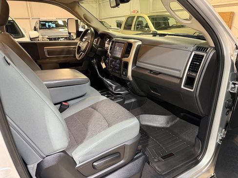 Used 2014 RAM 2500 SLT w/ Popular Equipment Group AWD/4WD image 28