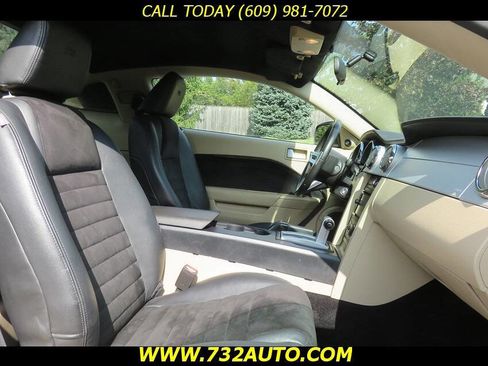 Used 2007 Ford Mustang GT image 7
