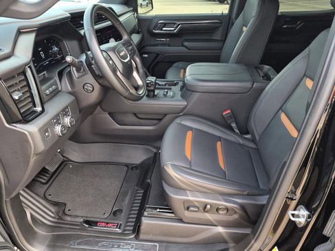 Certified 2024 GMC Sierra 1500 AT4 w/ Technology Package image 11