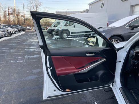 Used 2018 Lexus IS 350 F Sport w/ F Sport Package image 43