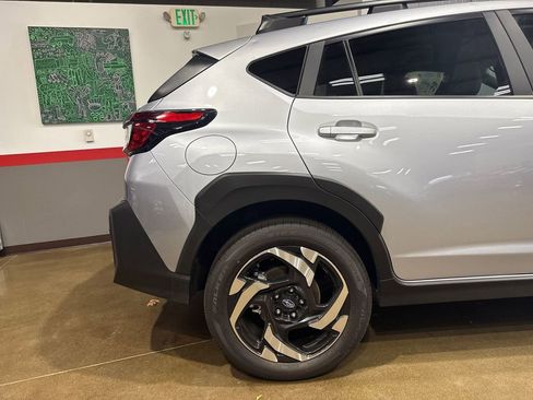 Used 2026 Subaru Crosstrek 2.5i Limited AWD/4WD image 39