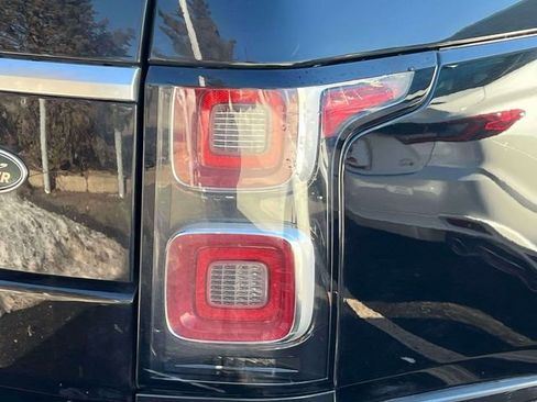Used 2019 Land Rover Range Rover HSE image 12