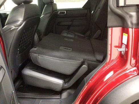 New 2025 Ford Bronco Badlands image 31