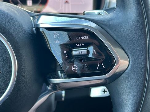 Used 2024 Jaguar F-PACE R-Dynamic S image 42