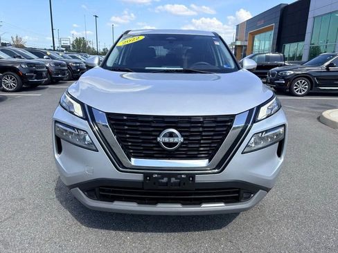 Used 2022 Nissan Rogue SV FWD image 5