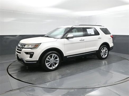 Used 2018 Ford Explorer Limited w/ Equipment Group 301A image 1