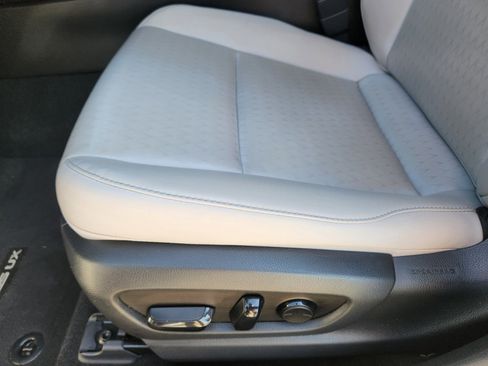 Used 2020 Lexus UX 200 w/ Accessory Package image 21