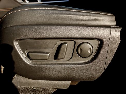 Used 2024 MAZDA CX-90 3.3 Turbo w/ Premium Plus Pkg image 15