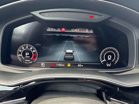 New 2026 Audi RS Q8 performance AWD/4WD image 24